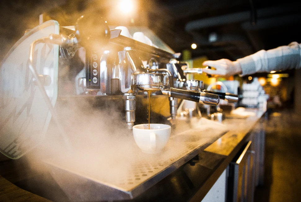 Where to Eat in Neenah, WI: A Culinary Journey Through the City's Flavorful Delights